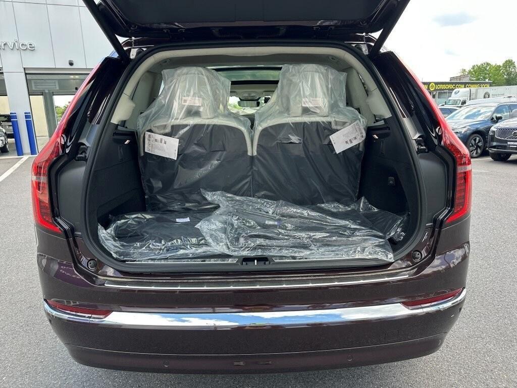 new 2025 Volvo XC90 car, priced at $74,455