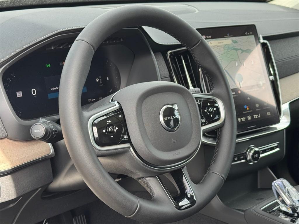 new 2026 Volvo XC90 car, priced at $69,721