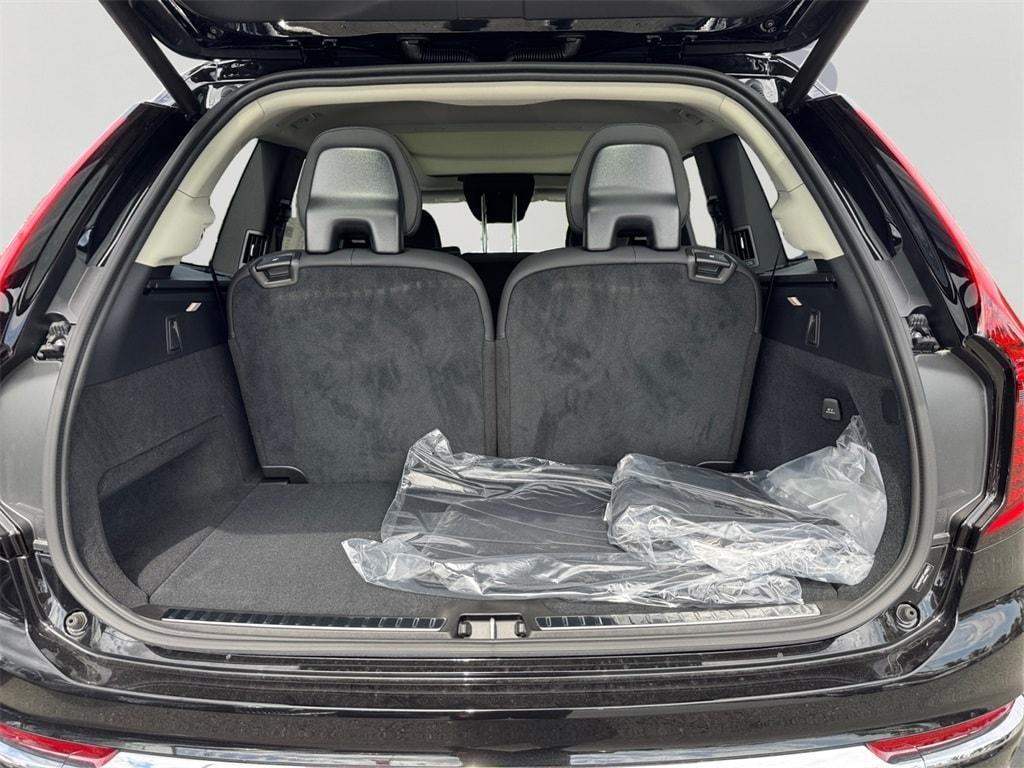 new 2026 Volvo XC90 car, priced at $69,721