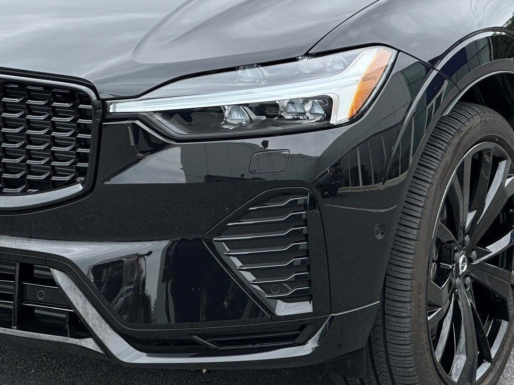 used 2024 Volvo XC60 Recharge Plug-In Hybrid car, priced at $61,980