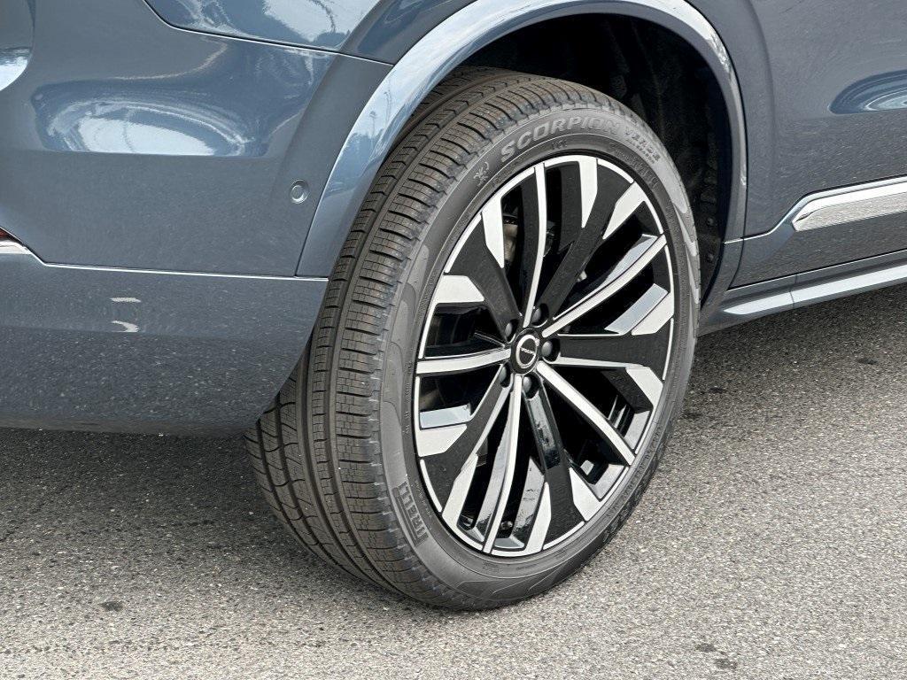 new 2026 Volvo XC90 car, priced at $70,895