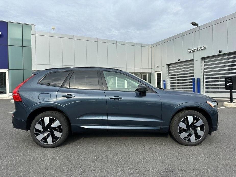 new 2025 Volvo XC60 Plug-In Hybrid car, priced at $70,065