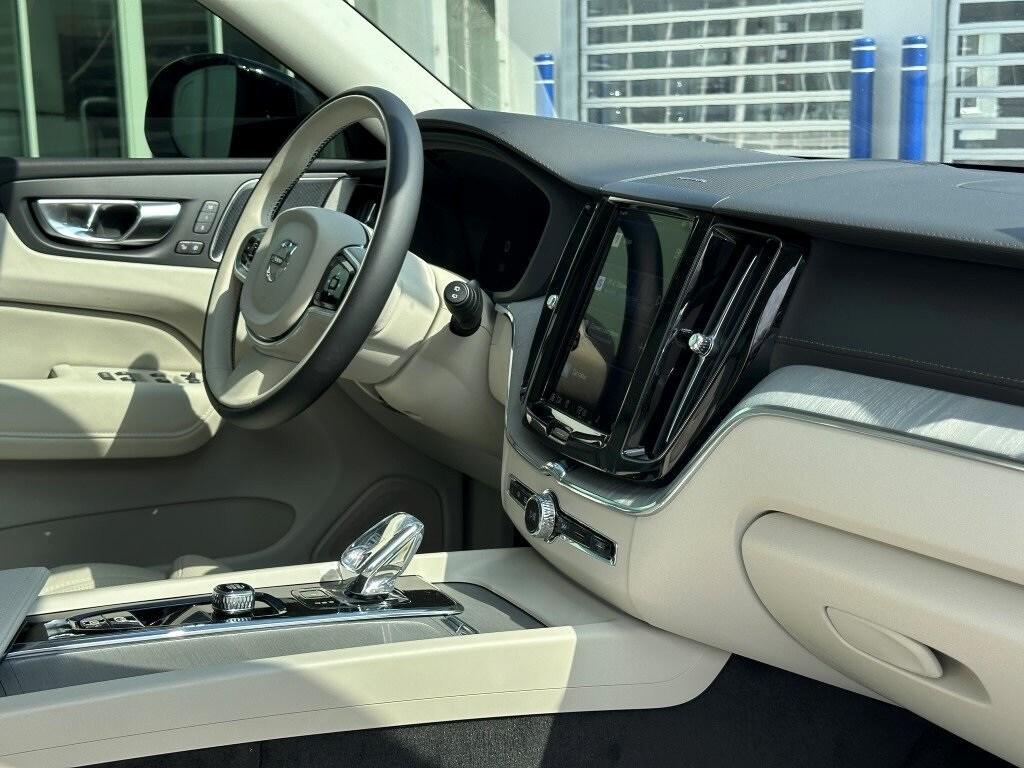 new 2025 Volvo XC60 Plug-In Hybrid car, priced at $72,250