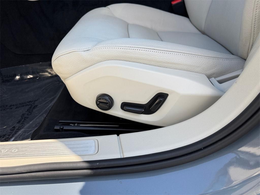 used 2024 Volvo S60 car, priced at $34,380