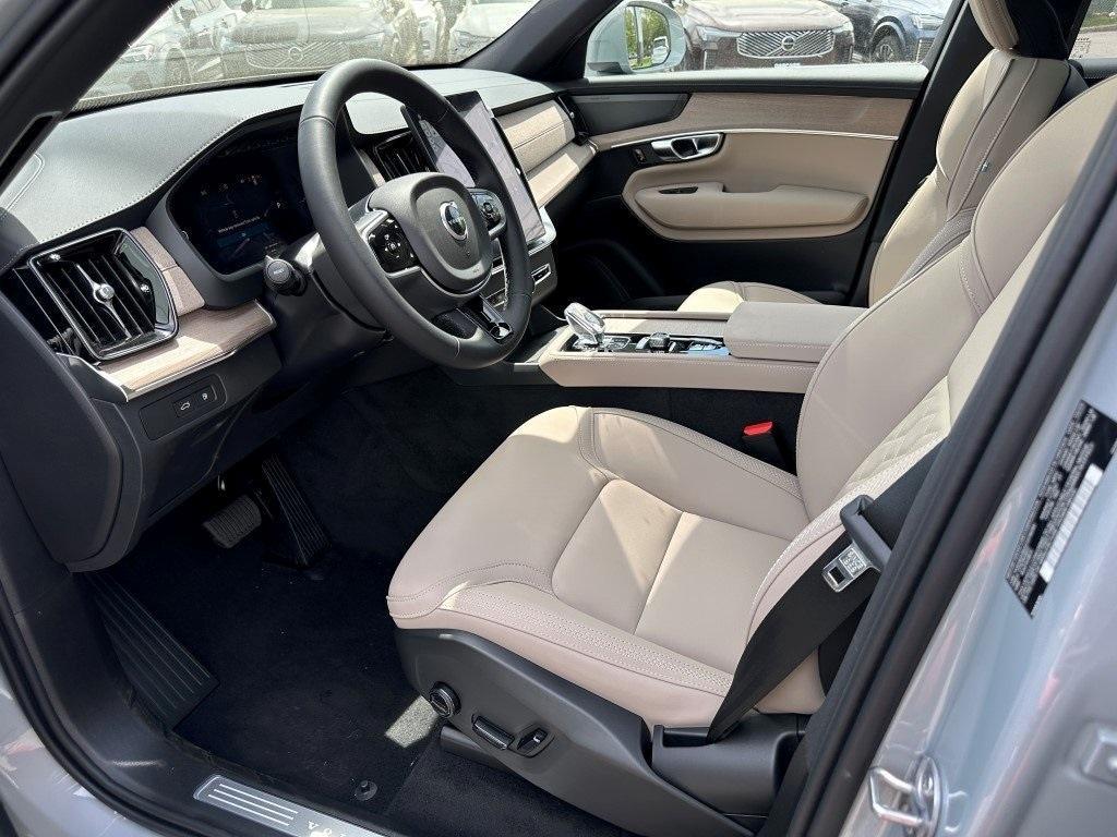 new 2025 Volvo XC90 Plug-In Hybrid car, priced at $77,895