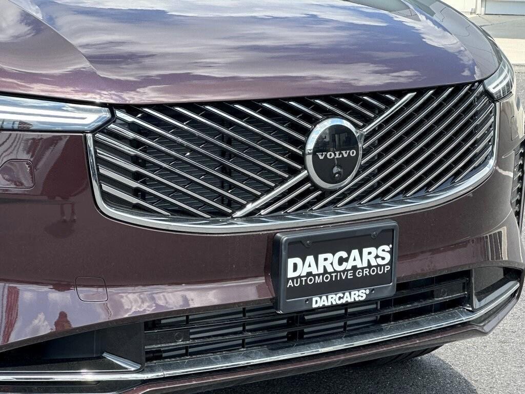 new 2025 Volvo XC90 Plug-In Hybrid car, priced at $80,045