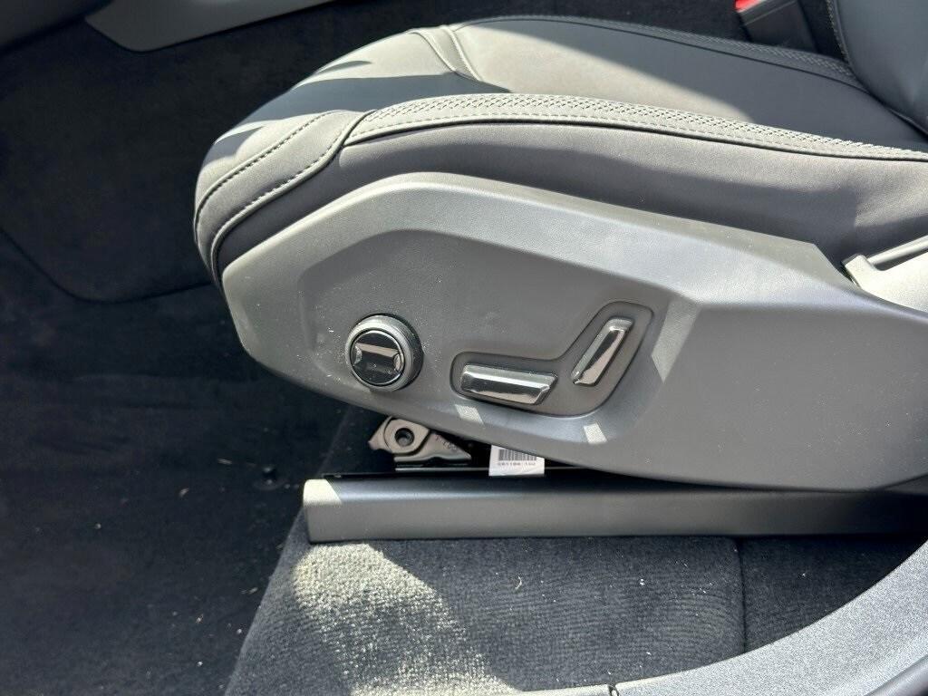 new 2025 Volvo XC90 Plug-In Hybrid car, priced at $80,045
