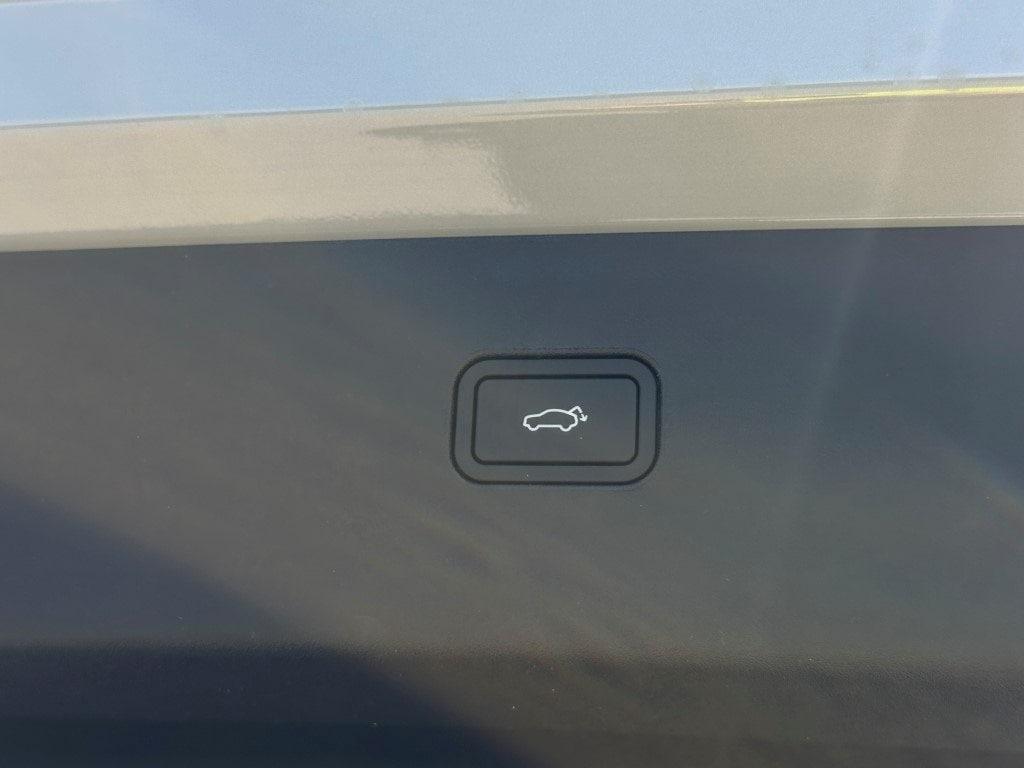 new 2025 Volvo EX30 car, priced at $46,695