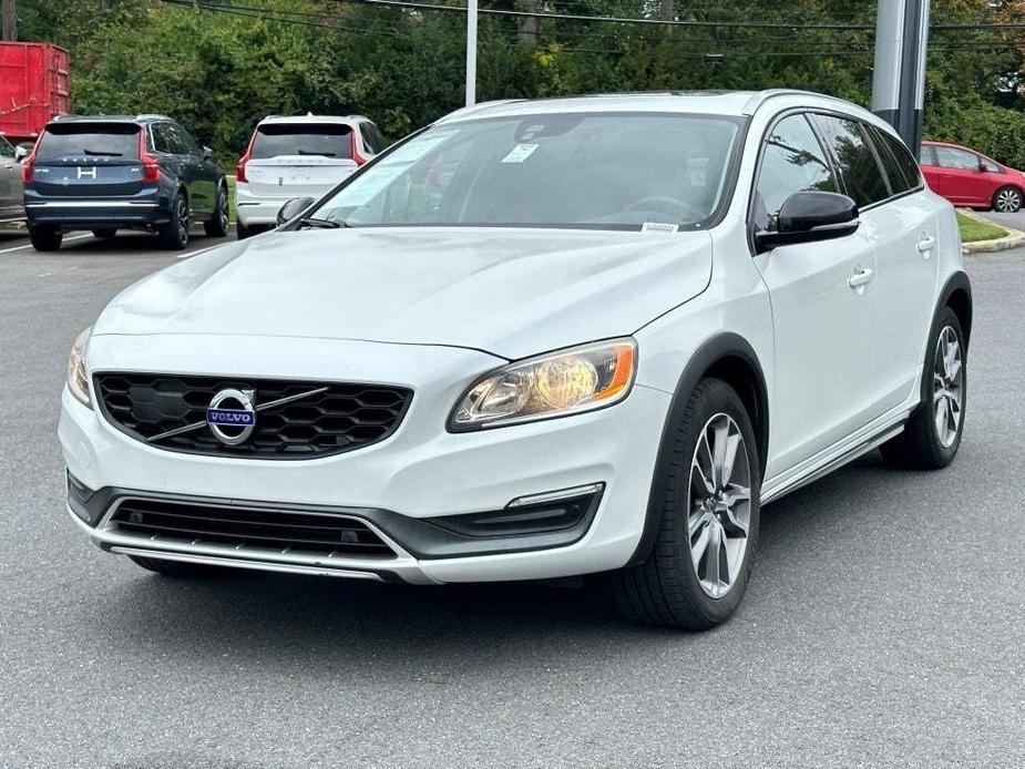 used 2016 Volvo V60 Cross Country car, priced at $13,980