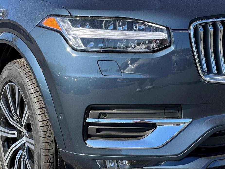 new 2025 Volvo XC90 car, priced at $63,633