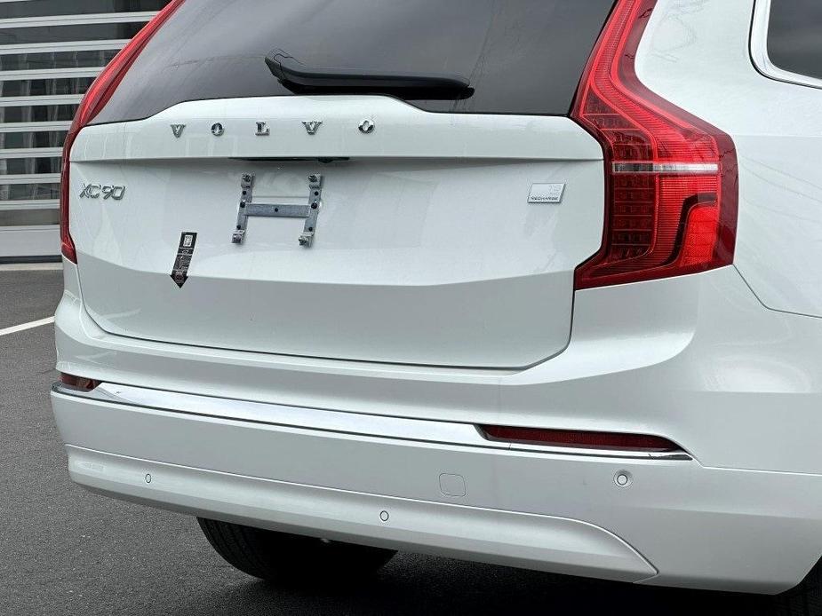 new 2024 Volvo XC90 Recharge Plug-In Hybrid car, priced at $75,695