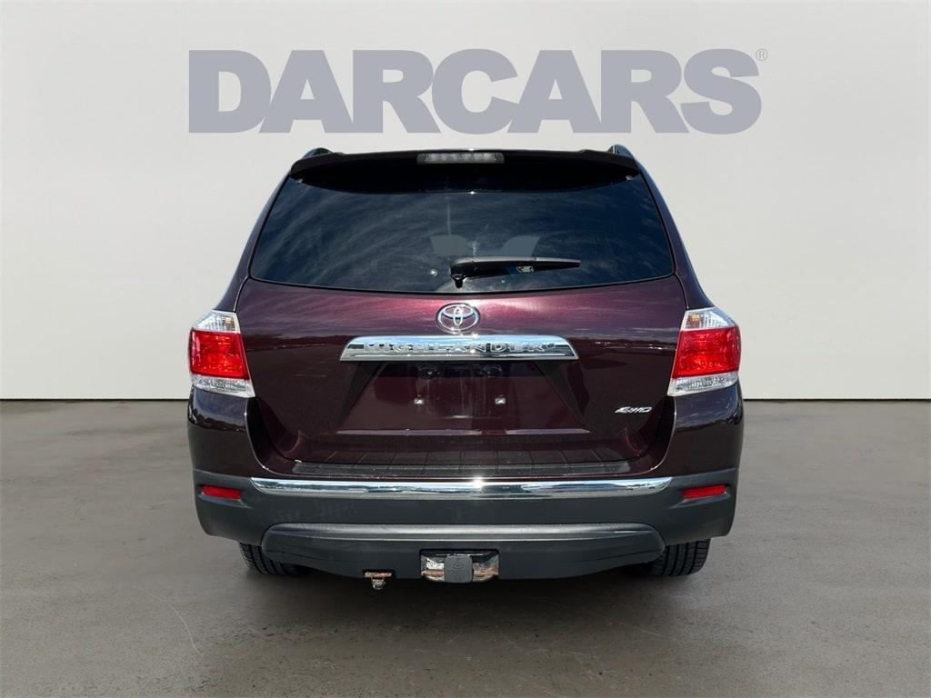 used 2013 Toyota Highlander car, priced at $10,995