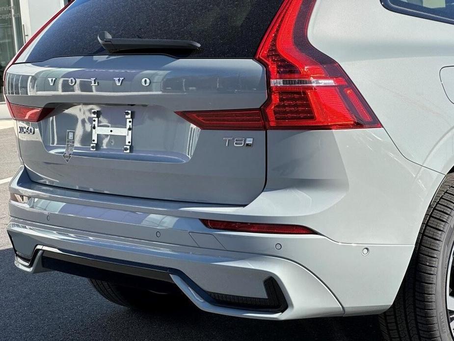 new 2025 Volvo XC60 Plug-In Hybrid car, priced at $68,529