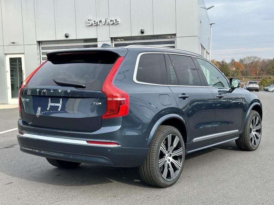 new 2025 Volvo XC90 Plug-In Hybrid car, priced at $73,521