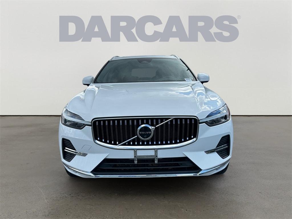 used 2022 Volvo XC60 car, priced at $33,980