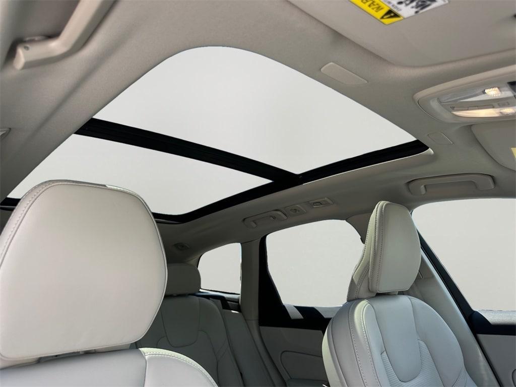 used 2023 Volvo XC60 car, priced at $42,680