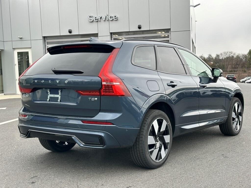 new 2025 Volvo XC60 Plug-In Hybrid car, priced at $68,337