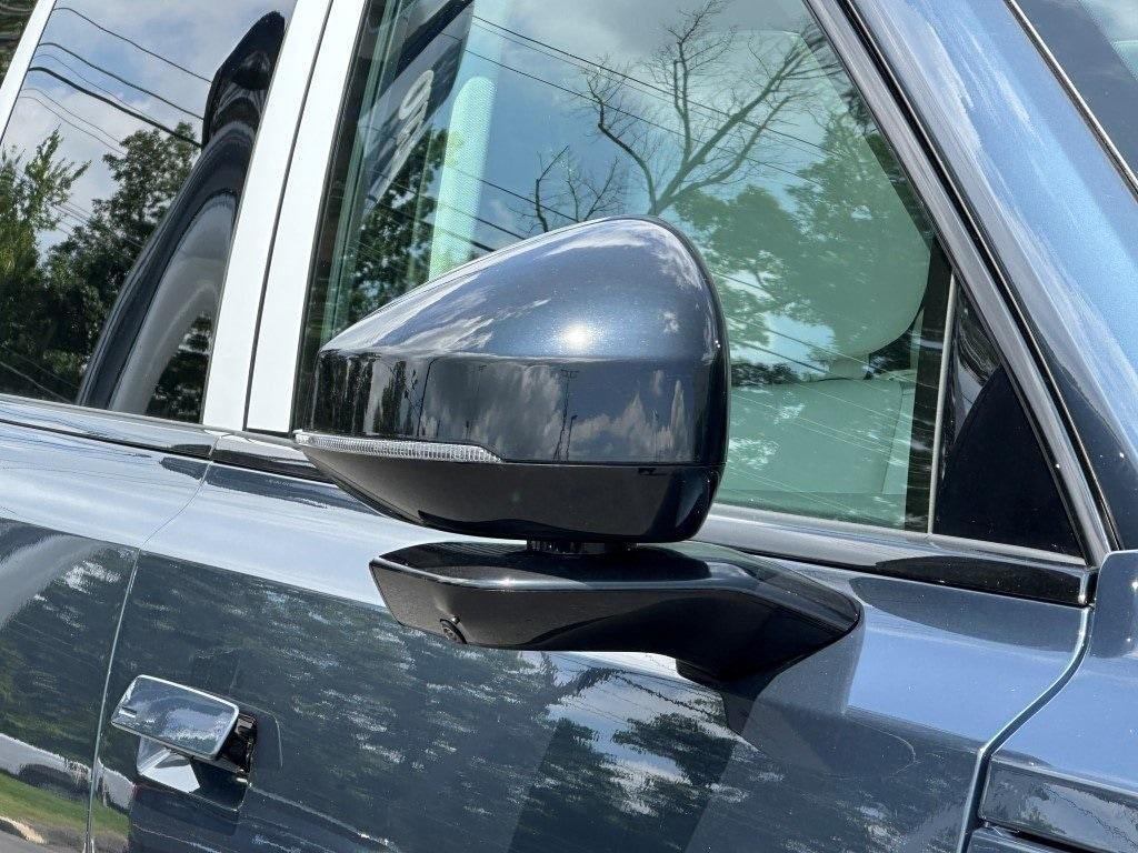 new 2025 Volvo EX90 car, priced at $82,185