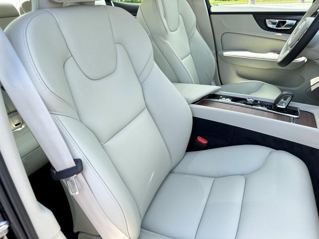 used 2022 Volvo S60 car, priced at $32,980