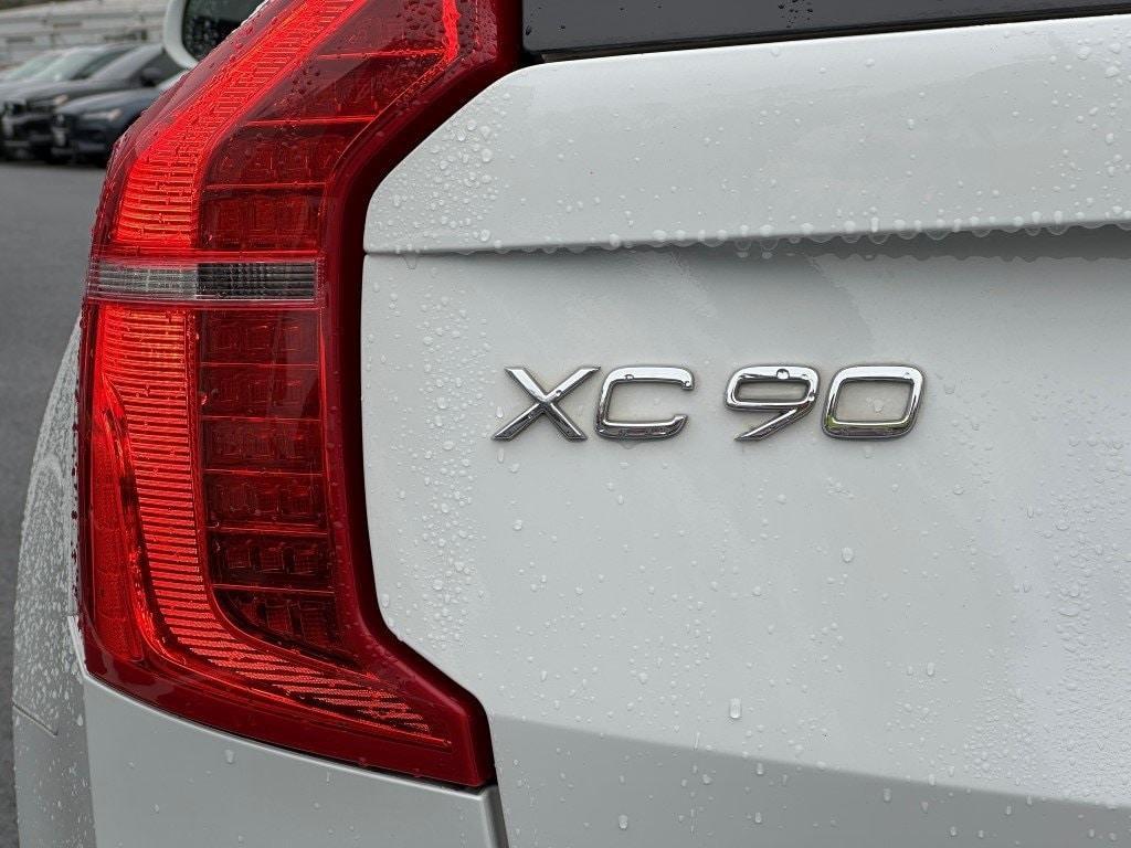 used 2018 Volvo XC90 car, priced at $20,980