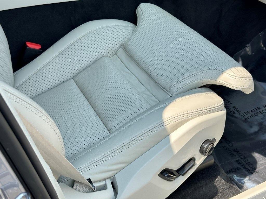 used 2023 Volvo XC90 Recharge Plug-In Hybrid car, priced at $59,980