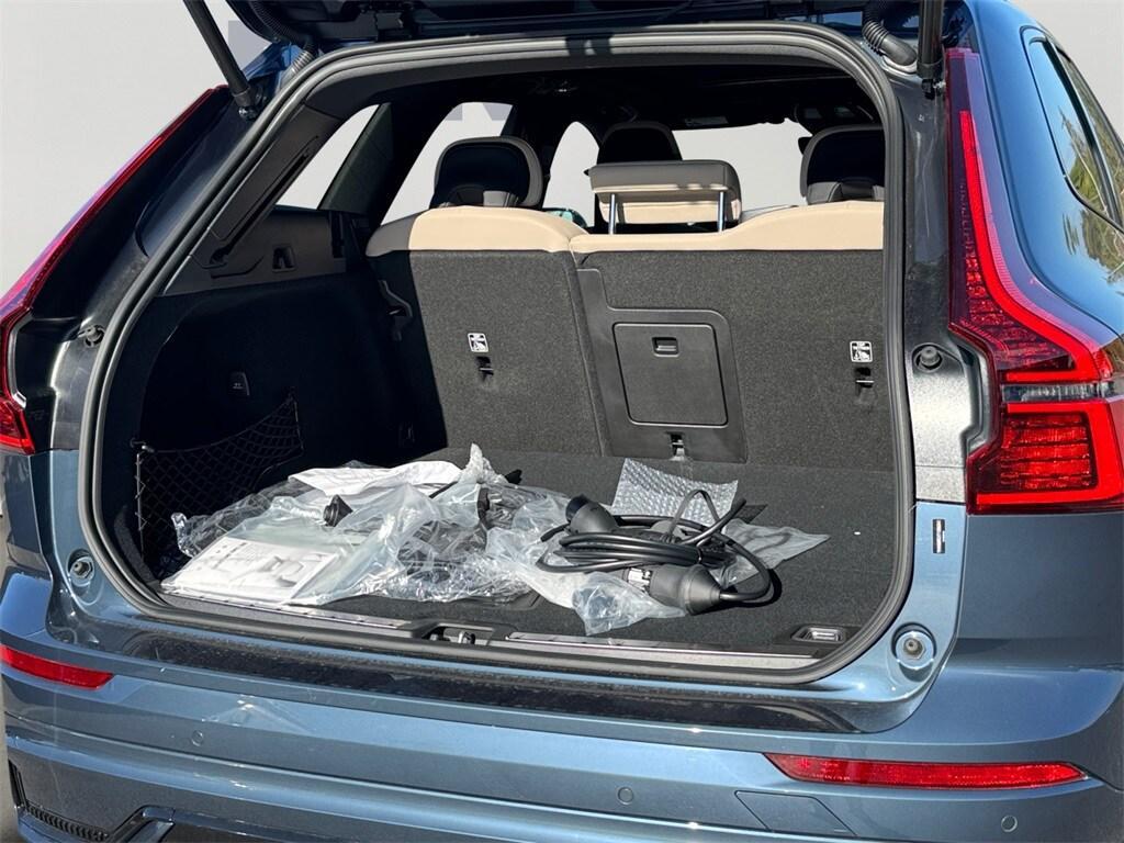 new 2026 Volvo XC60 Plug-In Hybrid car, priced at $69,245