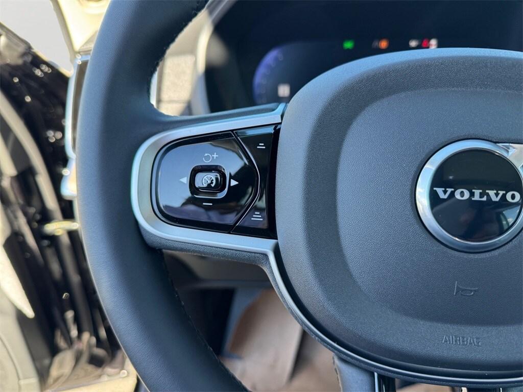new 2026 Volvo XC90 car, priced at $69,721
