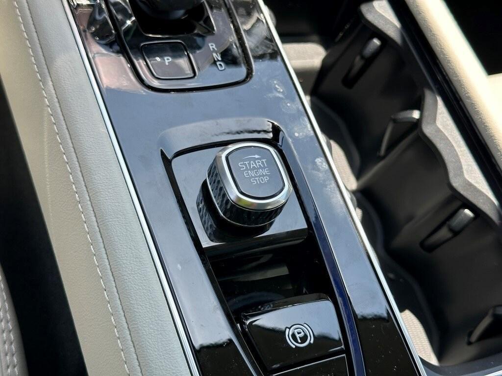 new 2025 Volvo XC90 Plug-In Hybrid car, priced at $84,545