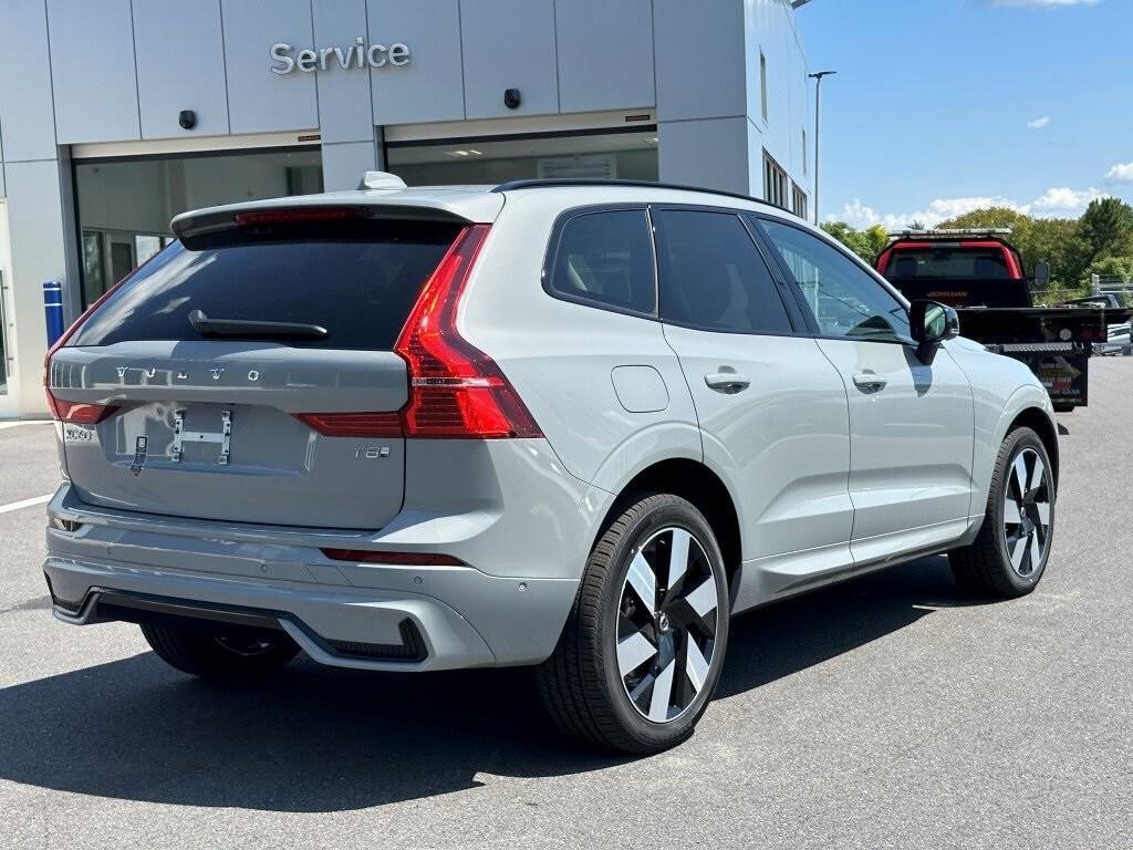 new 2025 Volvo XC60 Plug-In Hybrid car, priced at $64,174