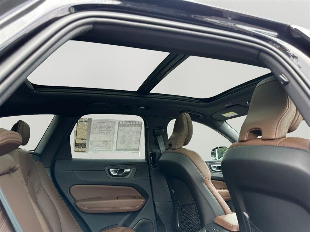 used 2022 Volvo XC60 car, priced at $33,980