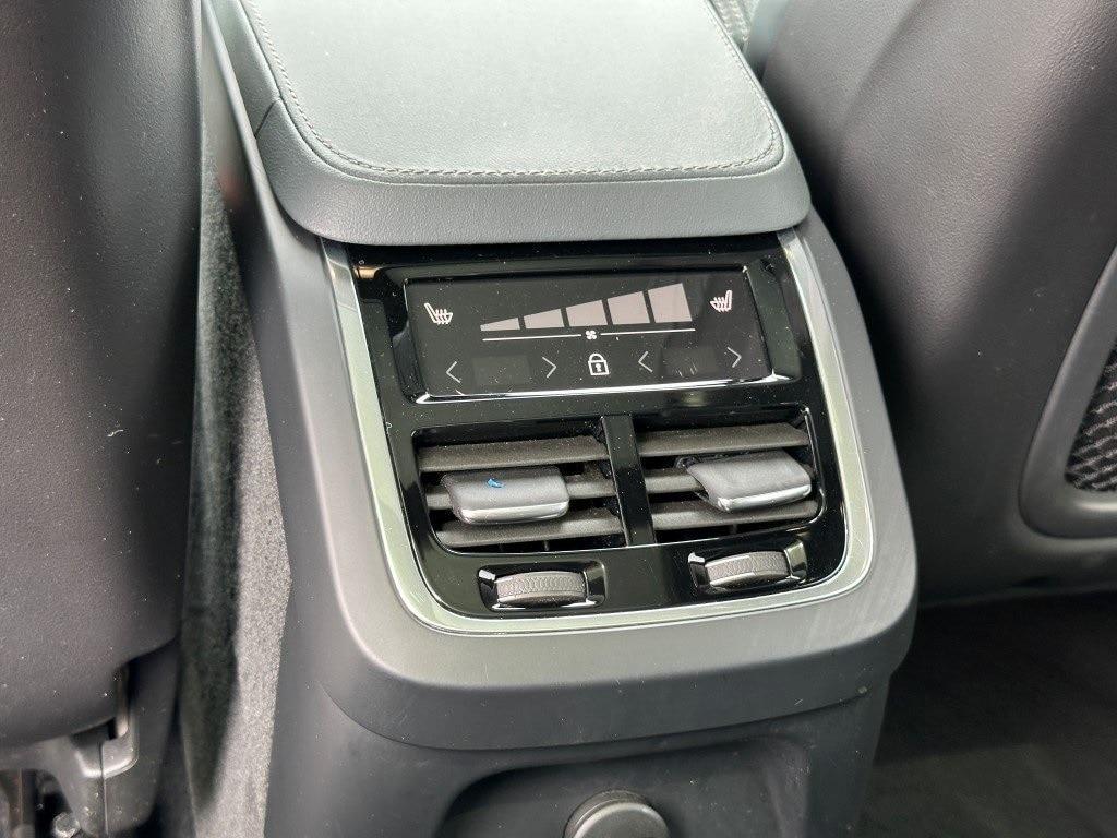used 2024 Volvo XC90 Recharge Plug-In Hybrid car, priced at $67,980