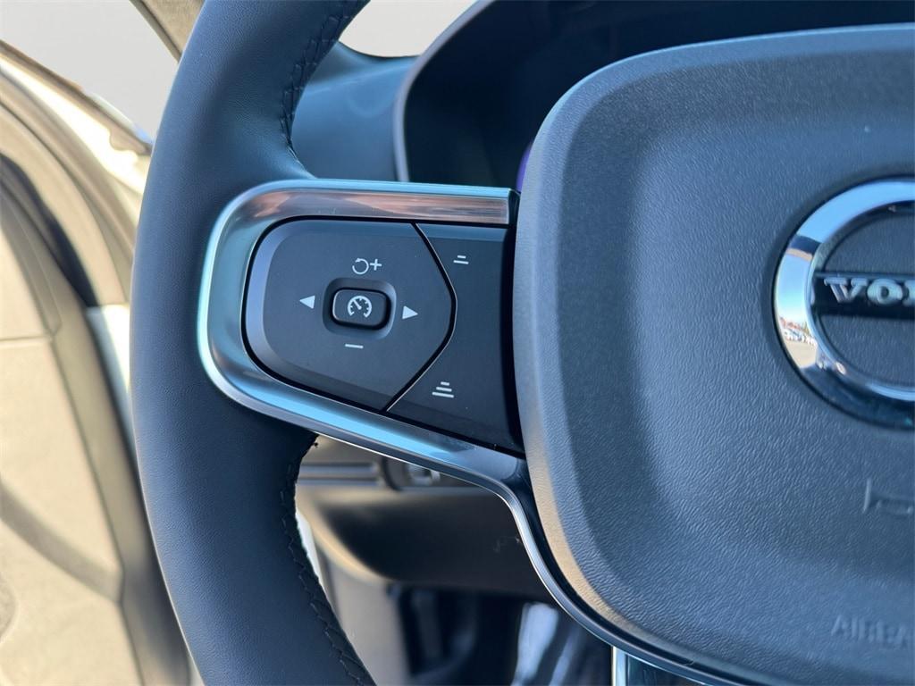 used 2022 Volvo XC40 Recharge Pure Electric car, priced at $30,980