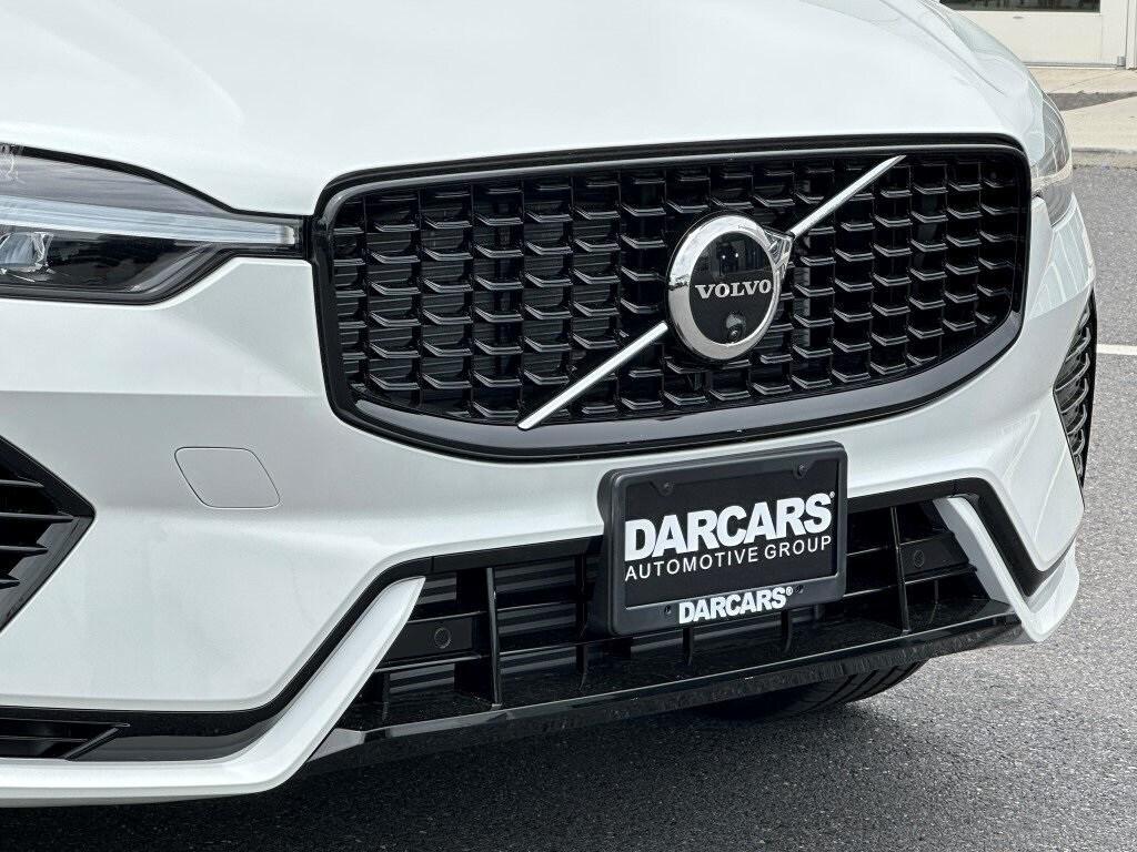 new 2025 Volvo XC60 Plug-In Hybrid car, priced at $65,445