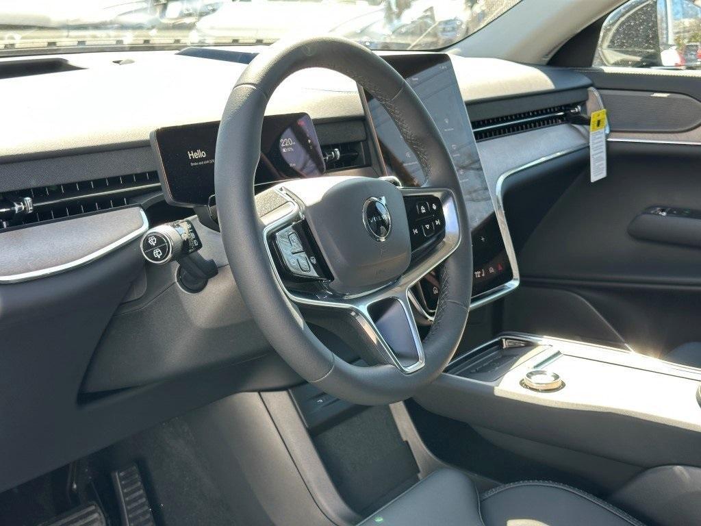 new 2025 Volvo EX90 car, priced at $88,640