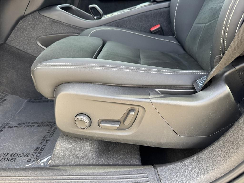 used 2023 Volvo XC40 car, priced at $32,980