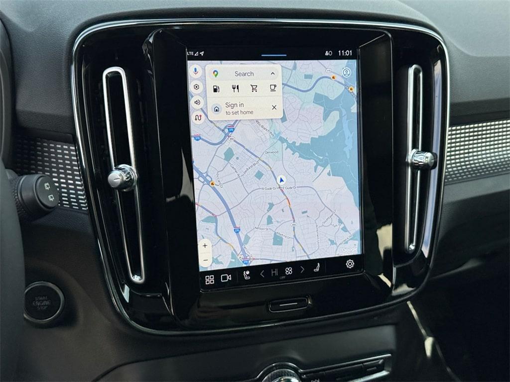 used 2023 Volvo XC40 car, priced at $32,980