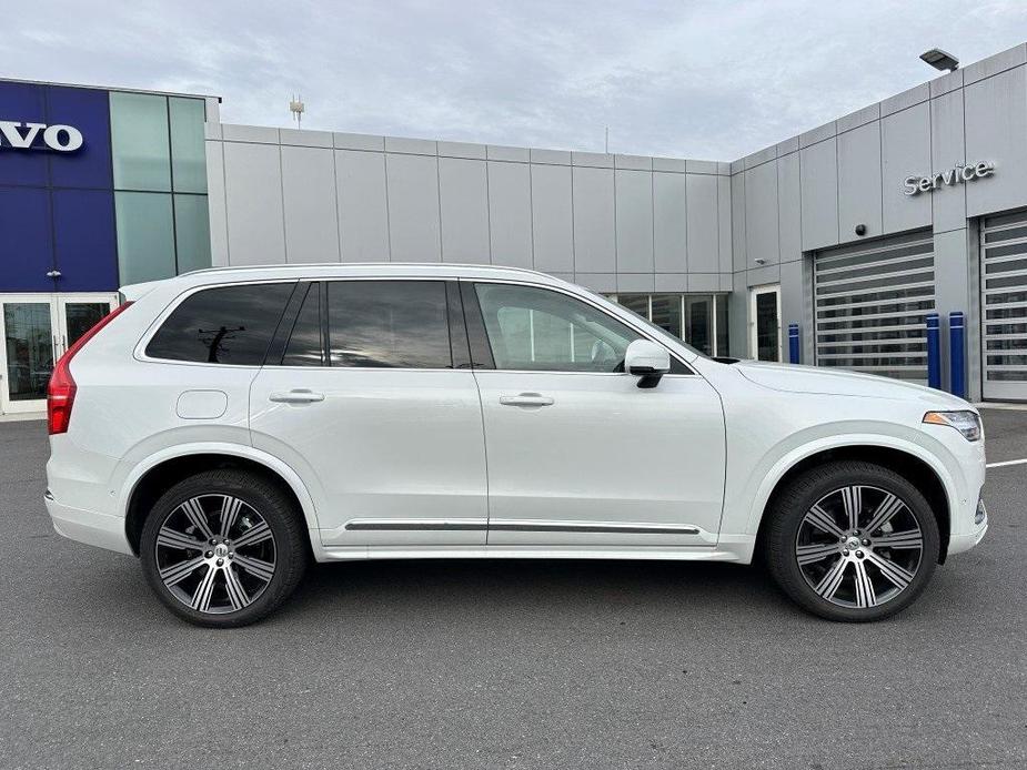 new 2025 Volvo XC90 car, priced at $64,391