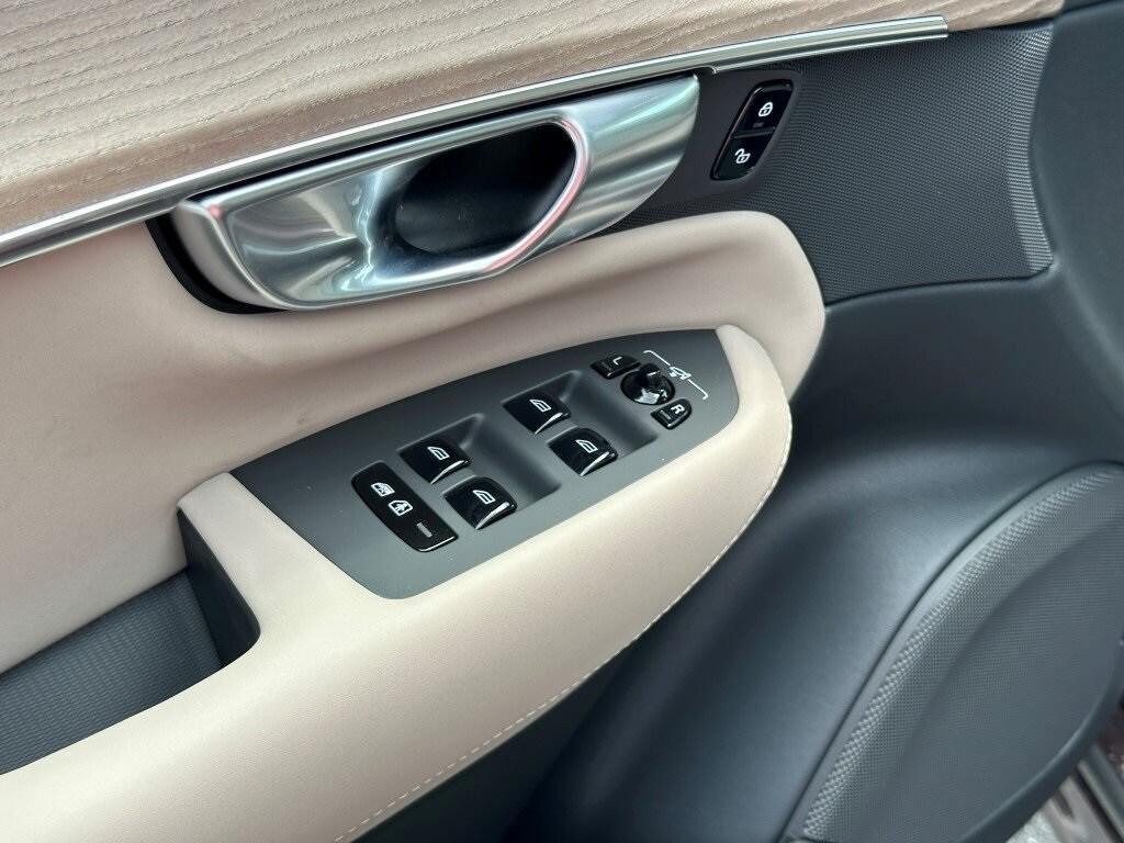 new 2026 Volvo XC90 car, priced at $84,695