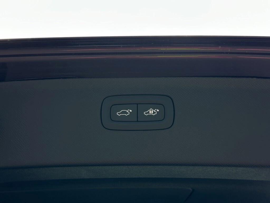 new 2026 Volvo XC90 car, priced at $84,695