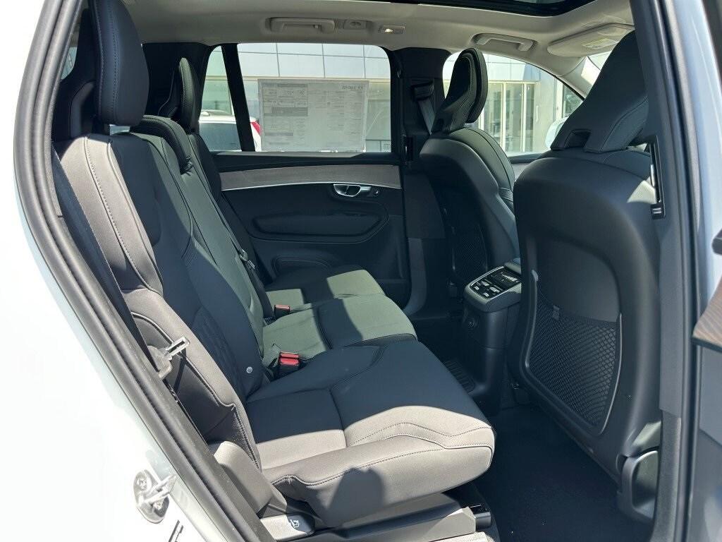 new 2025 Volvo XC90 Plug-In Hybrid car, priced at $76,895