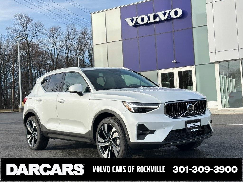 new 2025 Volvo XC40 car, priced at $51,550