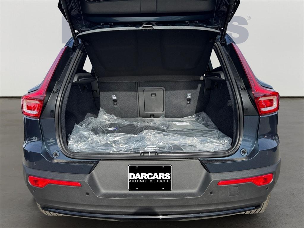 new 2026 Volvo XC40 car, priced at $54,400