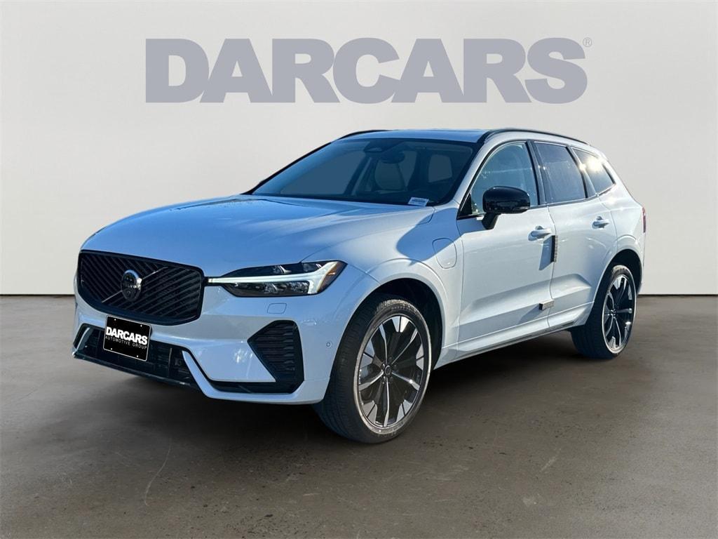 new 2026 Volvo XC60 Plug-In Hybrid car, priced at $73,595