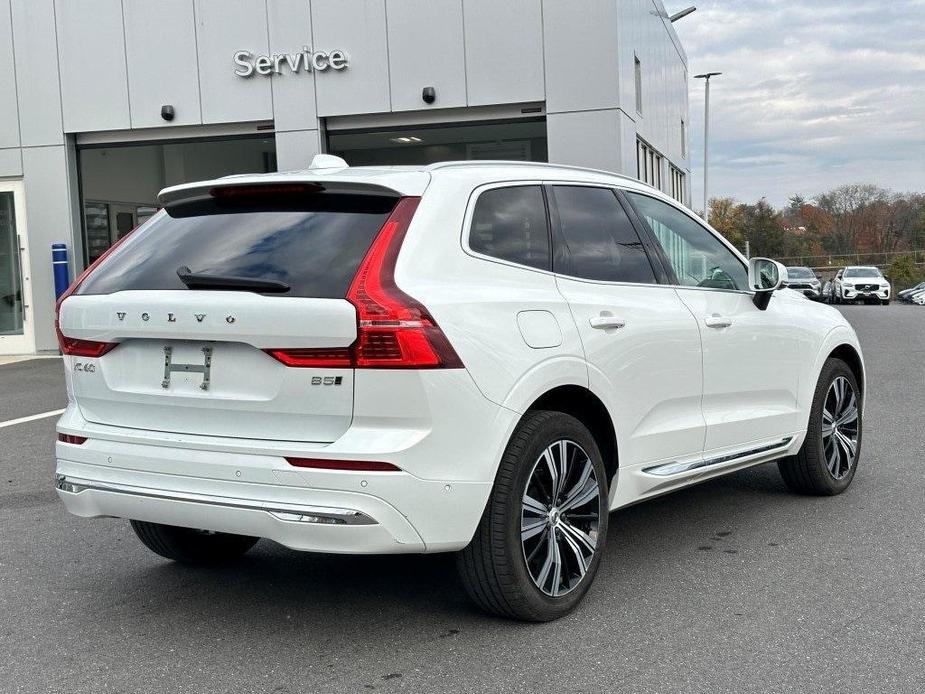 used 2022 Volvo XC60 car, priced at $35,380