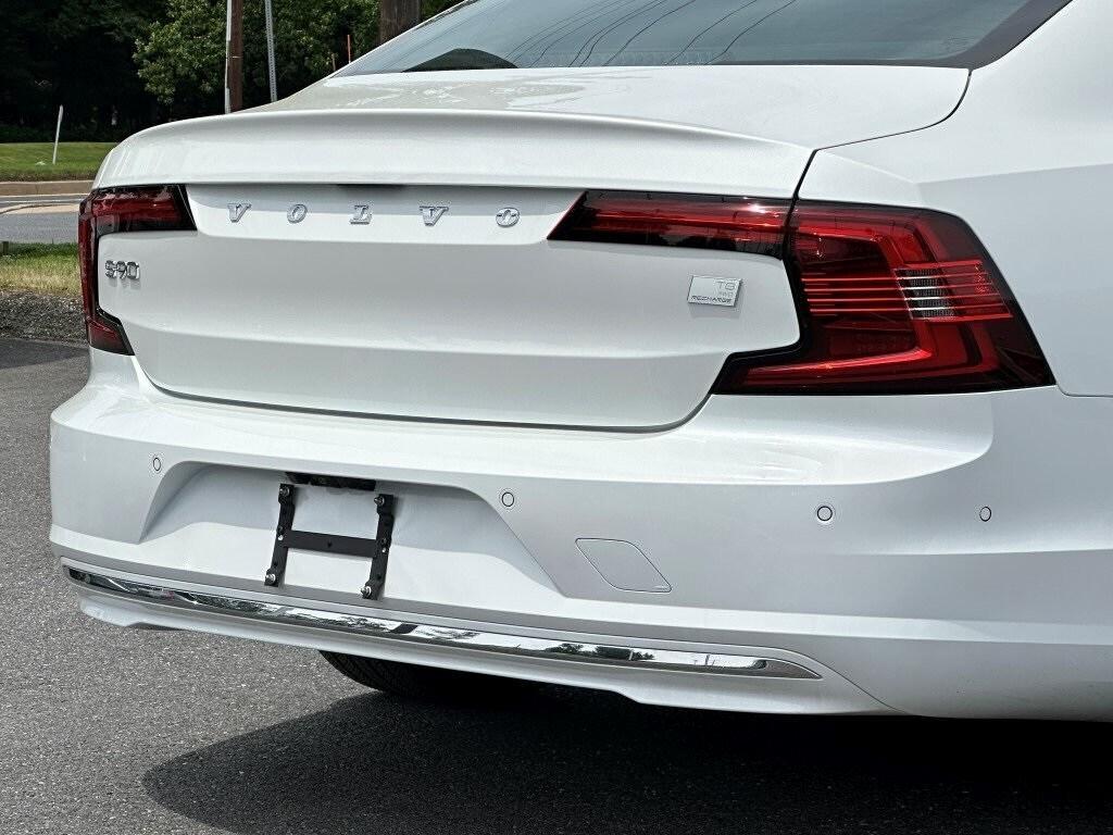 used 2024 Volvo S90 Recharge Plug-In Hybrid car, priced at $61,980