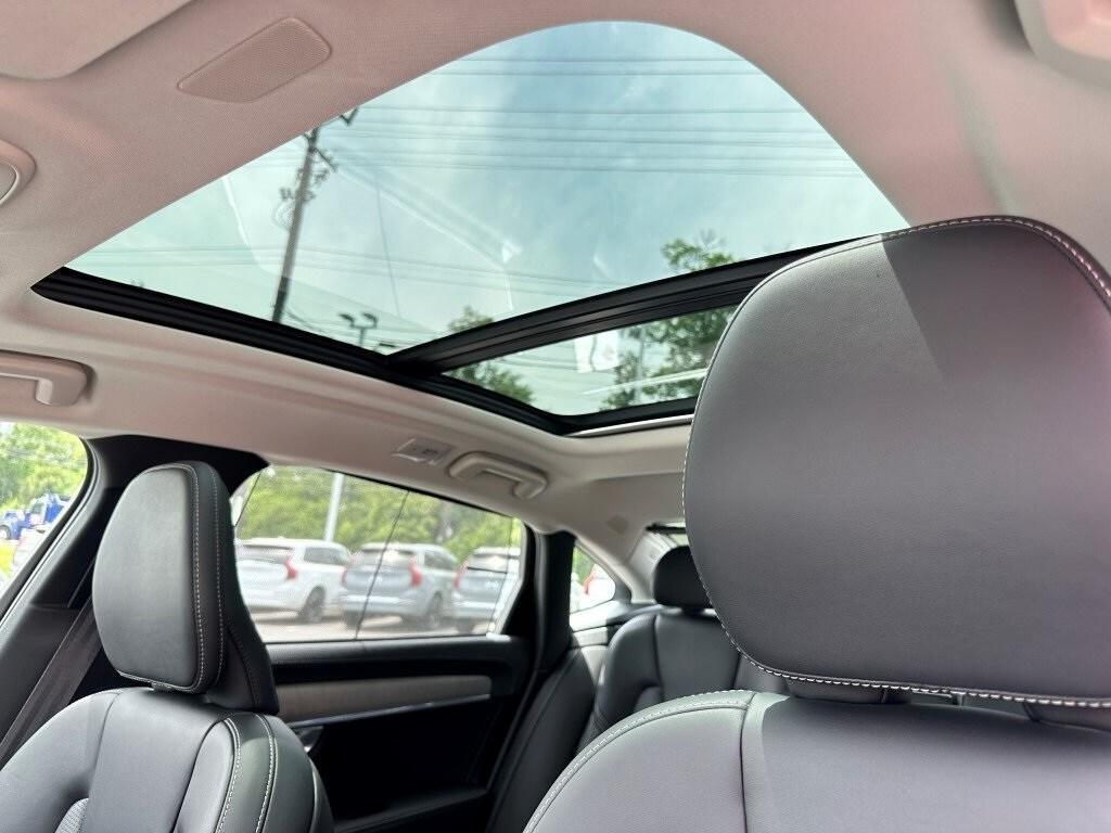 used 2024 Volvo S90 Recharge Plug-In Hybrid car, priced at $61,980