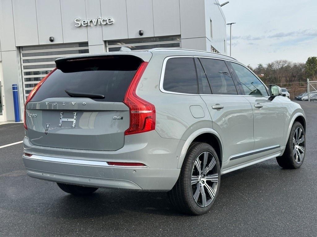 new 2025 Volvo XC90 car, priced at $66,395