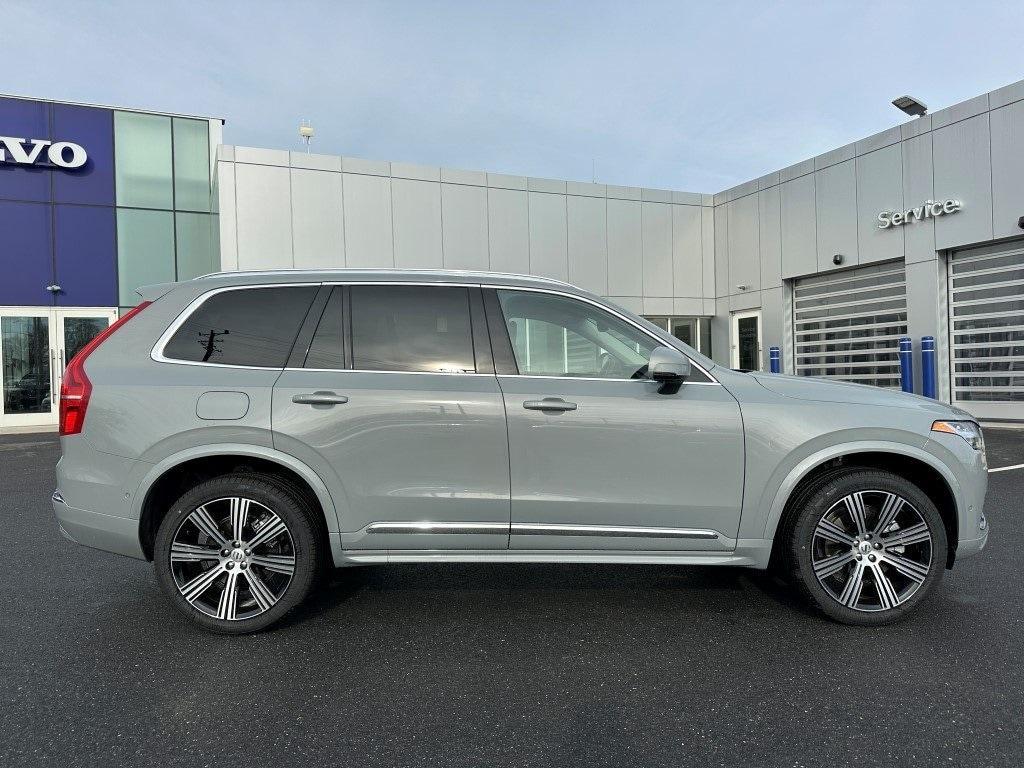 new 2025 Volvo XC90 car, priced at $66,395