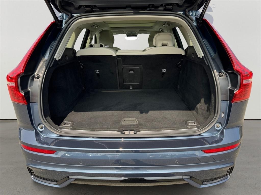used 2024 Volvo XC60 car, priced at $33,750
