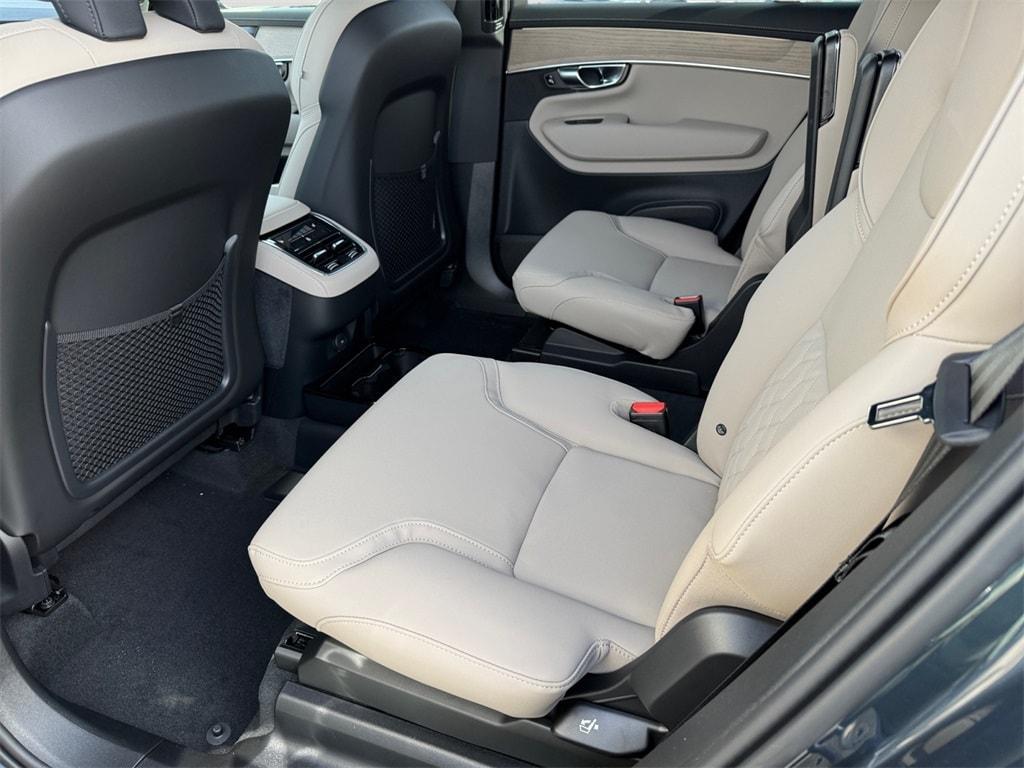 new 2026 Volvo XC90 car, priced at $70,969